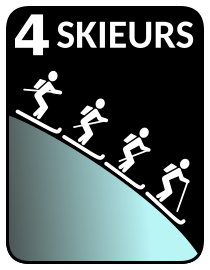 quatre skieurs